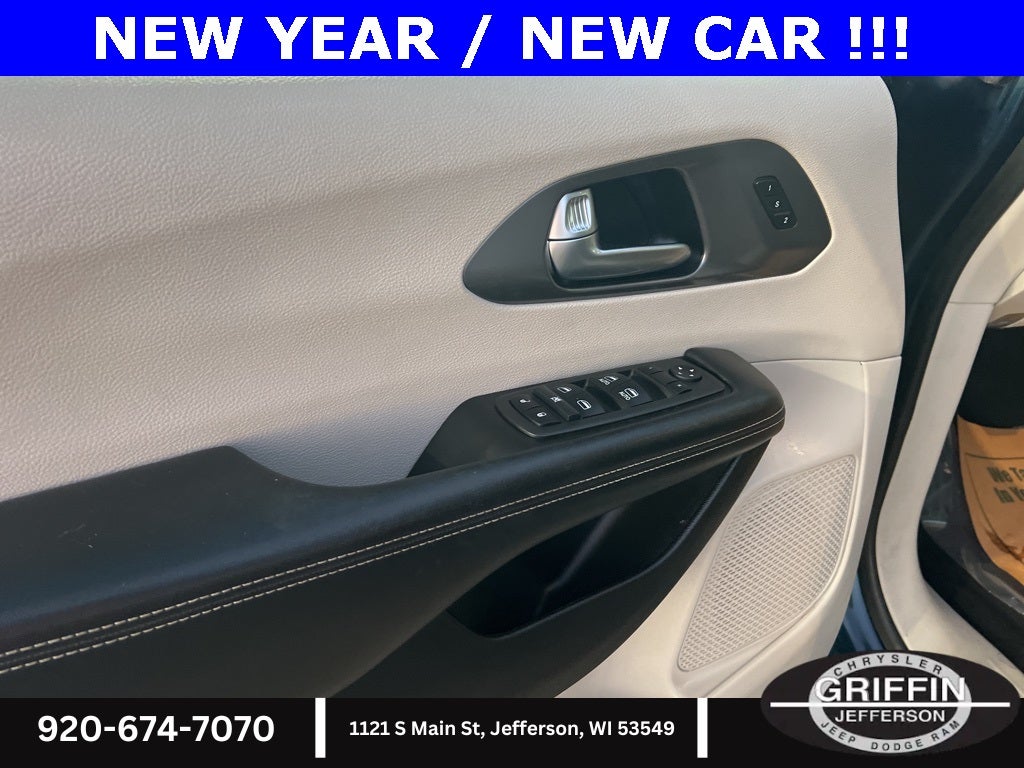 2022 Chrysler Pacifica Touring L AWD !!!