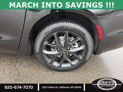 2026 Chrysler Pacifica Select AWD !!!