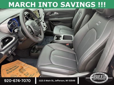 2026 Chrysler Pacifica Select AWD !!!