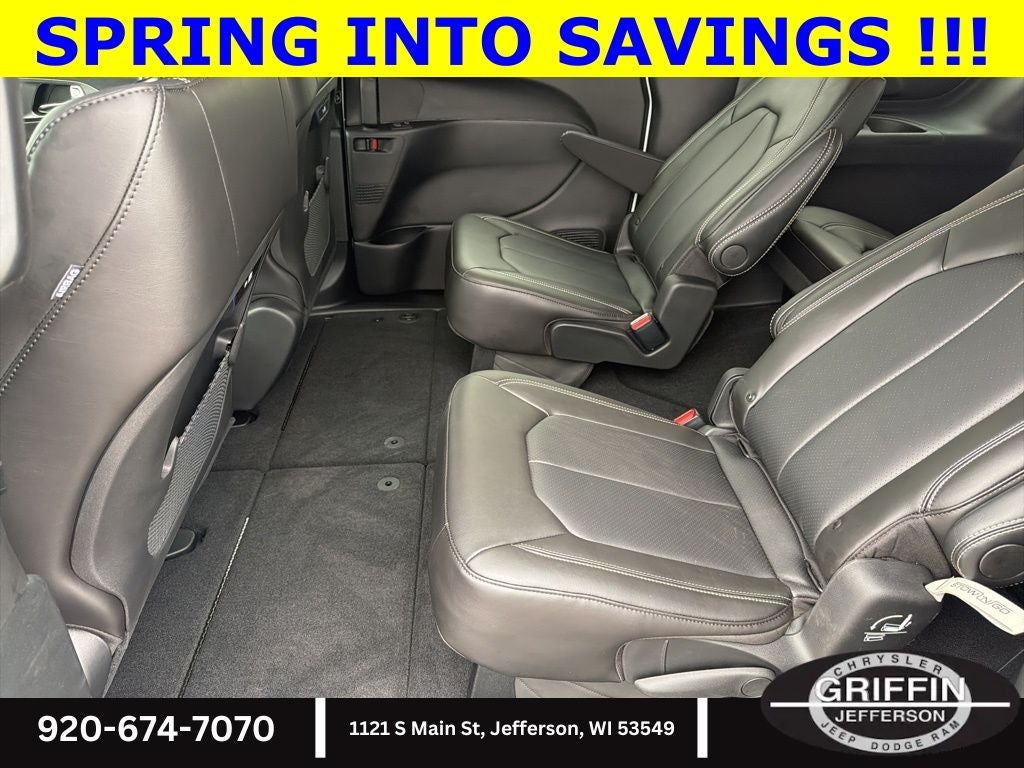 2026 Chrysler Pacifica Select AWD !!!