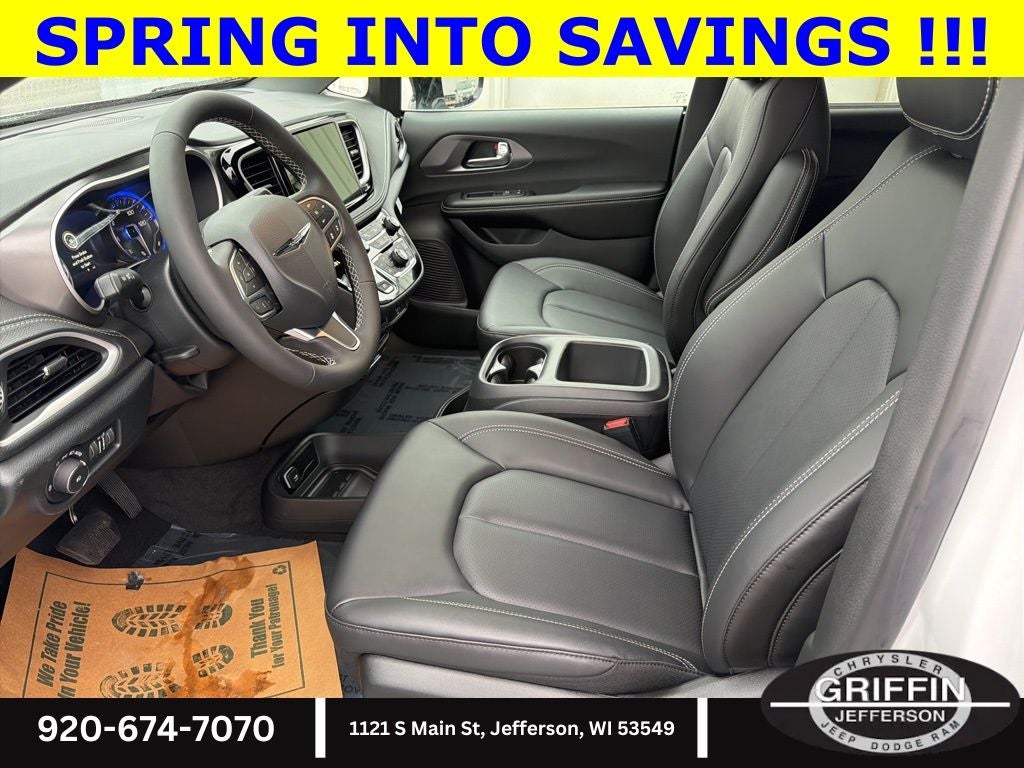 2026 Chrysler Pacifica Select AWD !!!