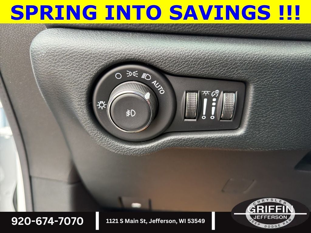 2026 Chrysler Pacifica Select AWD !!!