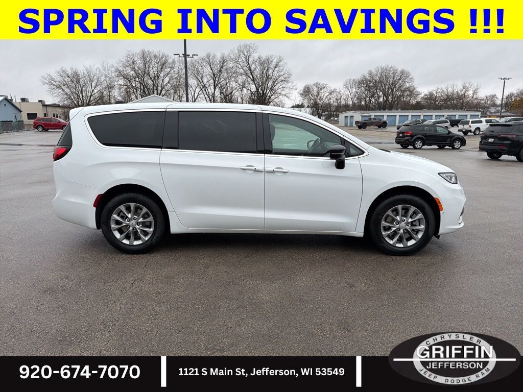 2026 Chrysler Pacifica Select AWD !!!