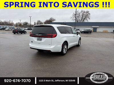 2026 Chrysler Pacifica Select AWD !!!