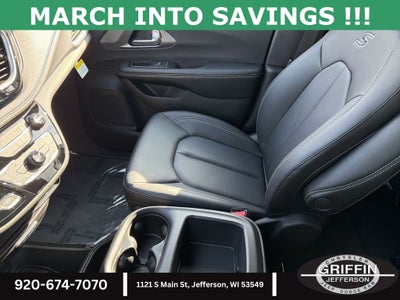 2026 Chrysler Pacifica Select AWD !!!