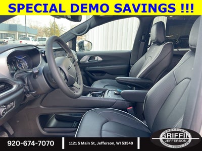 2026 Chrysler Pacifica Limited AWD !!!