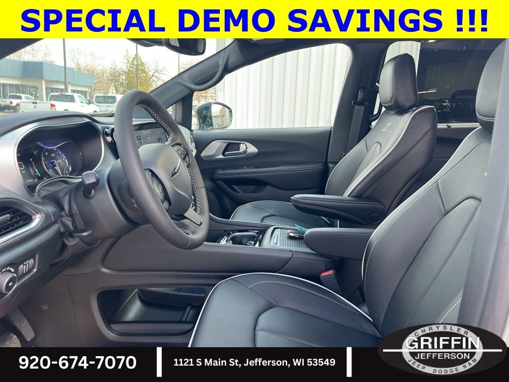 2026 Chrysler Pacifica Limited AWD !!!
