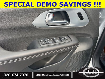 2026 Chrysler Pacifica Limited AWD !!!