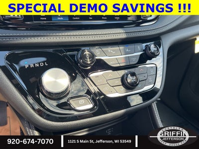 2026 Chrysler Pacifica Limited AWD !!!