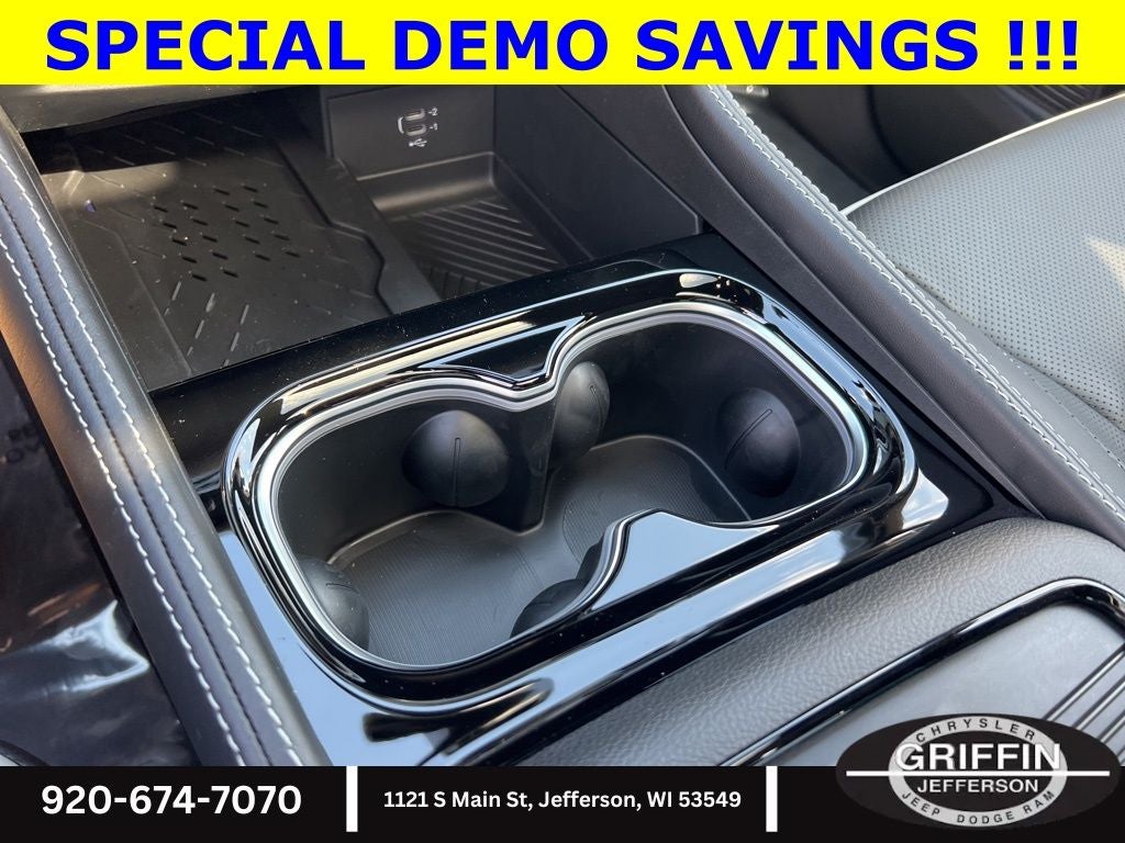 2026 Chrysler Pacifica Limited AWD !!!