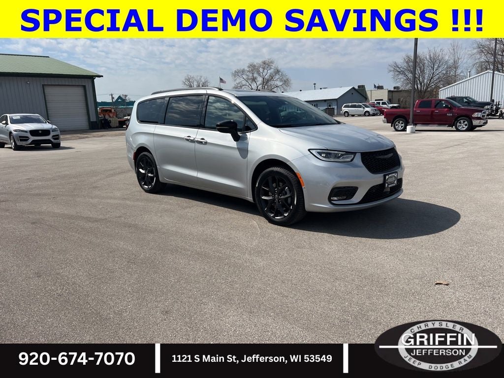 2026 Chrysler Pacifica Limited AWD !!!