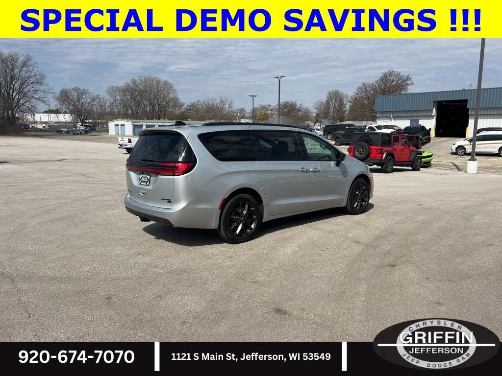 2026 Chrysler Pacifica Limited AWD !!!