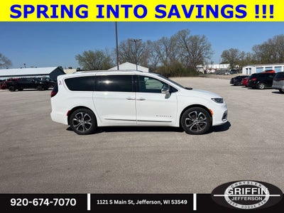2024 Chrysler Pacifica Pinnacle AWD V6 !!!