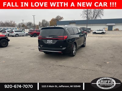2026 Chrysler Pacifica Pinnacle AWD !!!