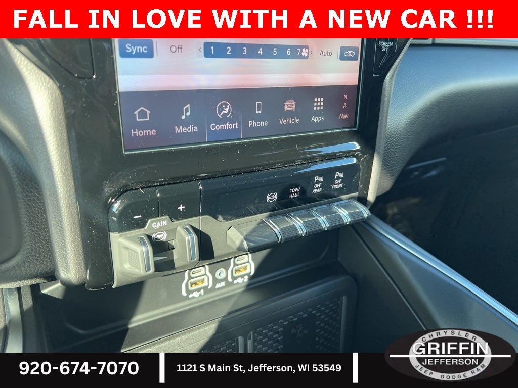 2026 RAM 2500 Big Horn Crew Cab 4X4