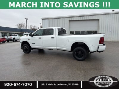 2026 RAM 3500 Big Horn NIGH EDITION !!!