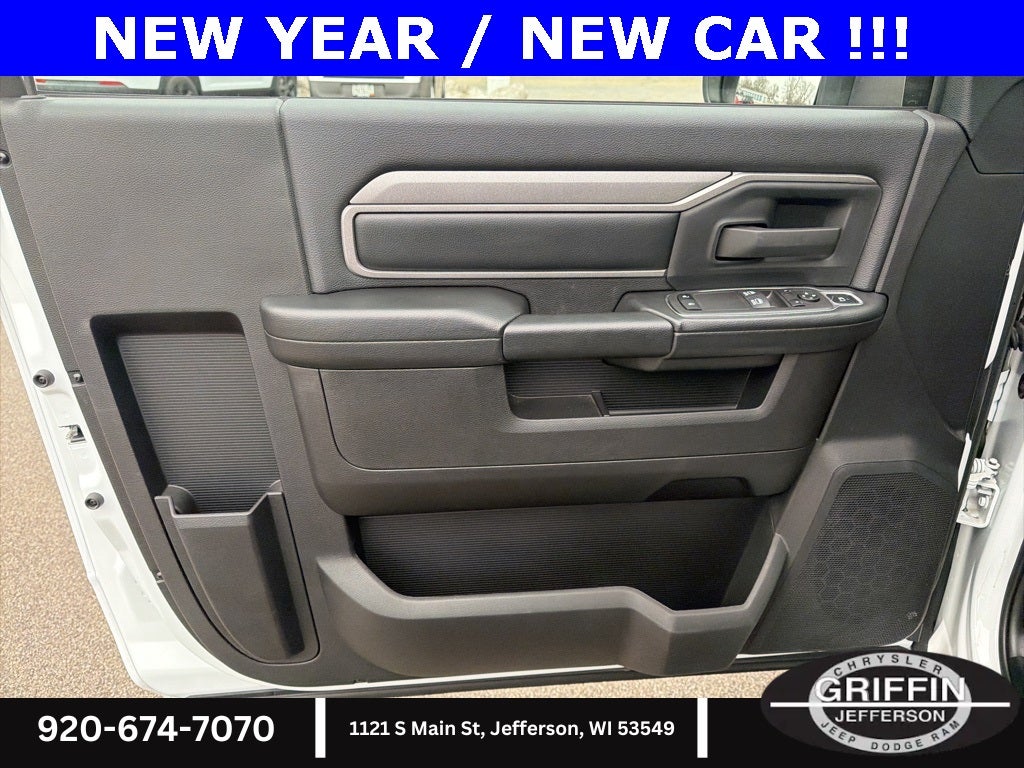 2024 RAM 2500 Tradesman $13,000 BOSS PLOW INCLUDED !!!