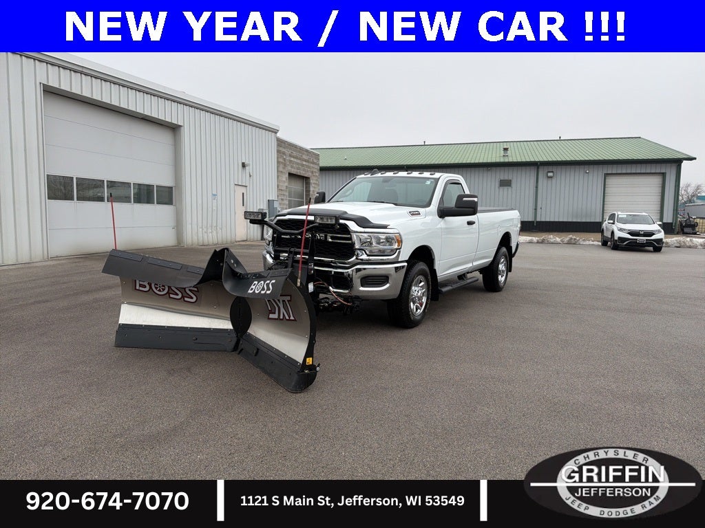 2024 RAM 2500 Tradesman $13,000 BOSS PLOW INCLUDED !!!