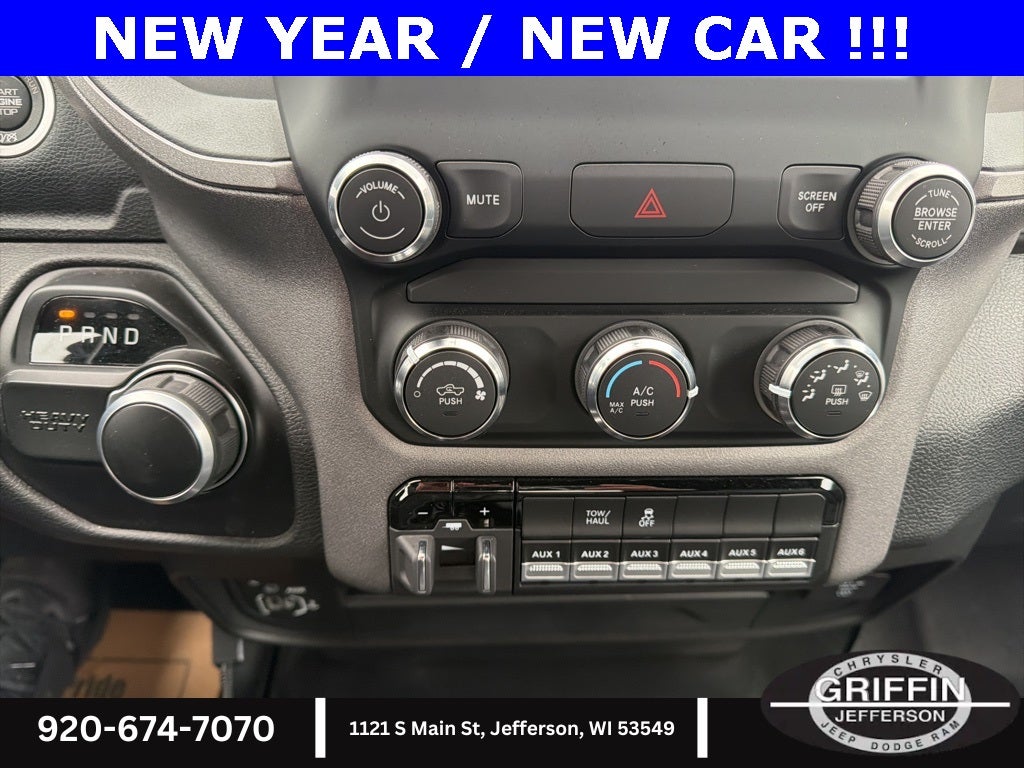 2024 RAM 2500 Tradesman $13,000 BOSS PLOW INCLUDED !!!