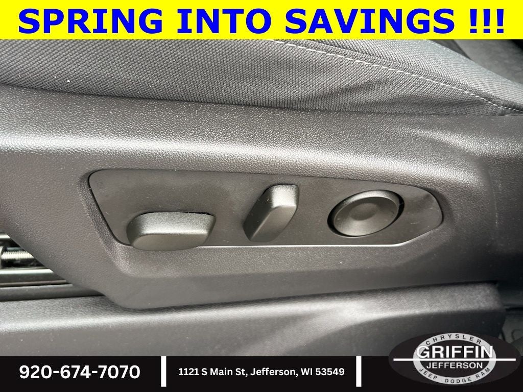 2024 Chevrolet Silverado 1500 Custom Trail Boss 4X4 V8 !!!