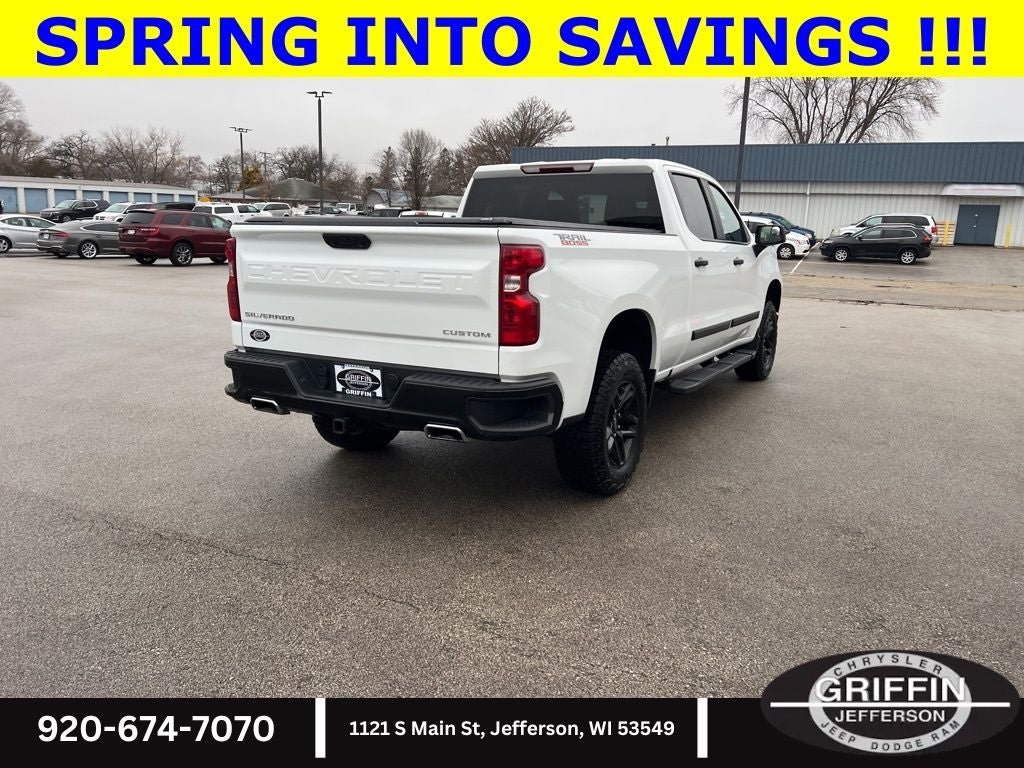2024 Chevrolet Silverado 1500 Custom Trail Boss 4X4 V8 !!!
