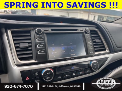 2015 Toyota Highlander XLE V6 AWD !!!