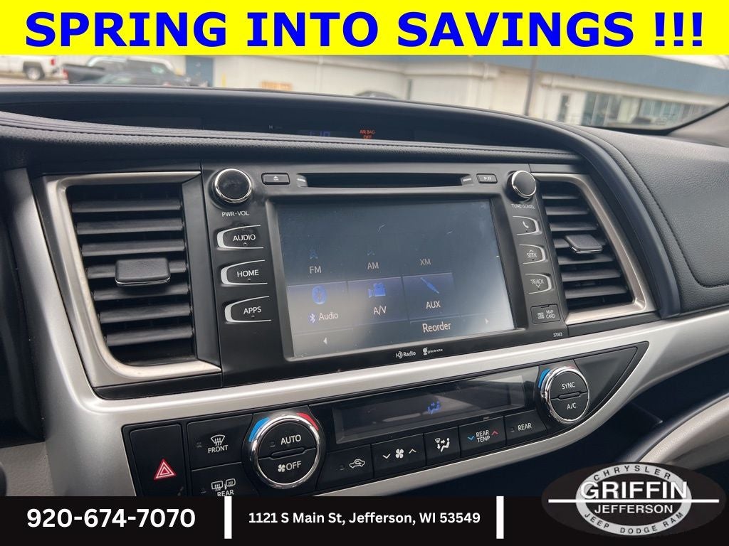 2015 Toyota Highlander XLE V6 AWD !!!