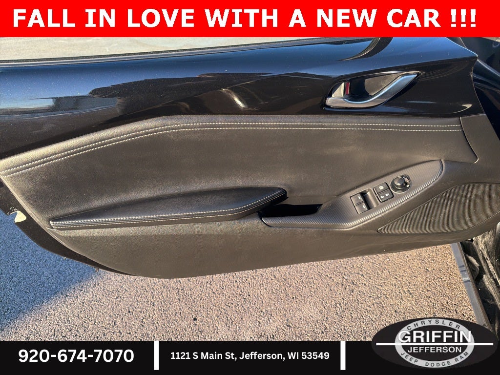 2024 Mazda Mazda MX-5 Miata RF Grand Touring Convertible !!!