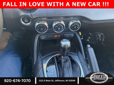 2024 Mazda Mazda MX-5 Miata RF Grand Touring Convertible !!!